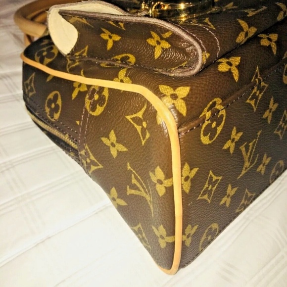 Louis Vuitton Manhattan PM handbag - Picture 5 of 16